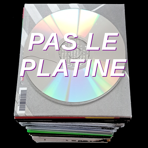 Logo : CD avec le titre du podcast en grosses lettres